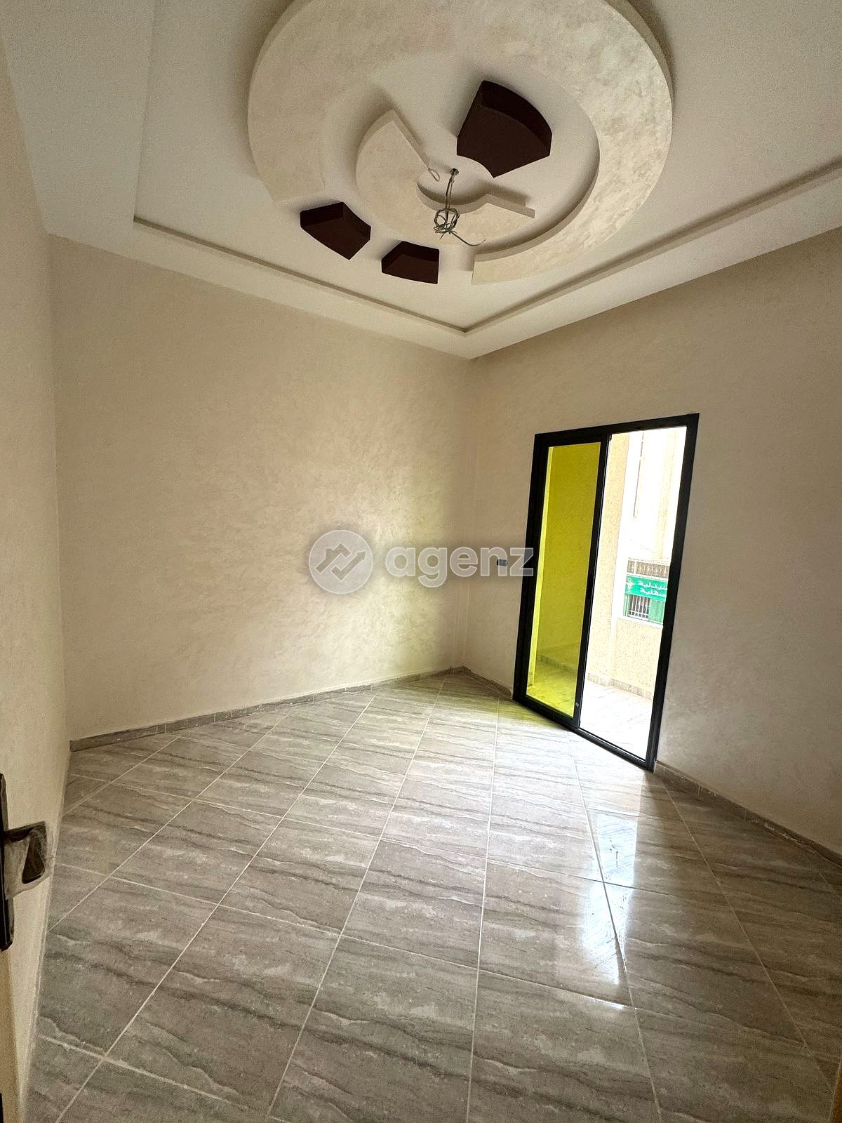 Appartement de 2 chambres à vendre à lot el mountazah 4  Oued Fes — 3