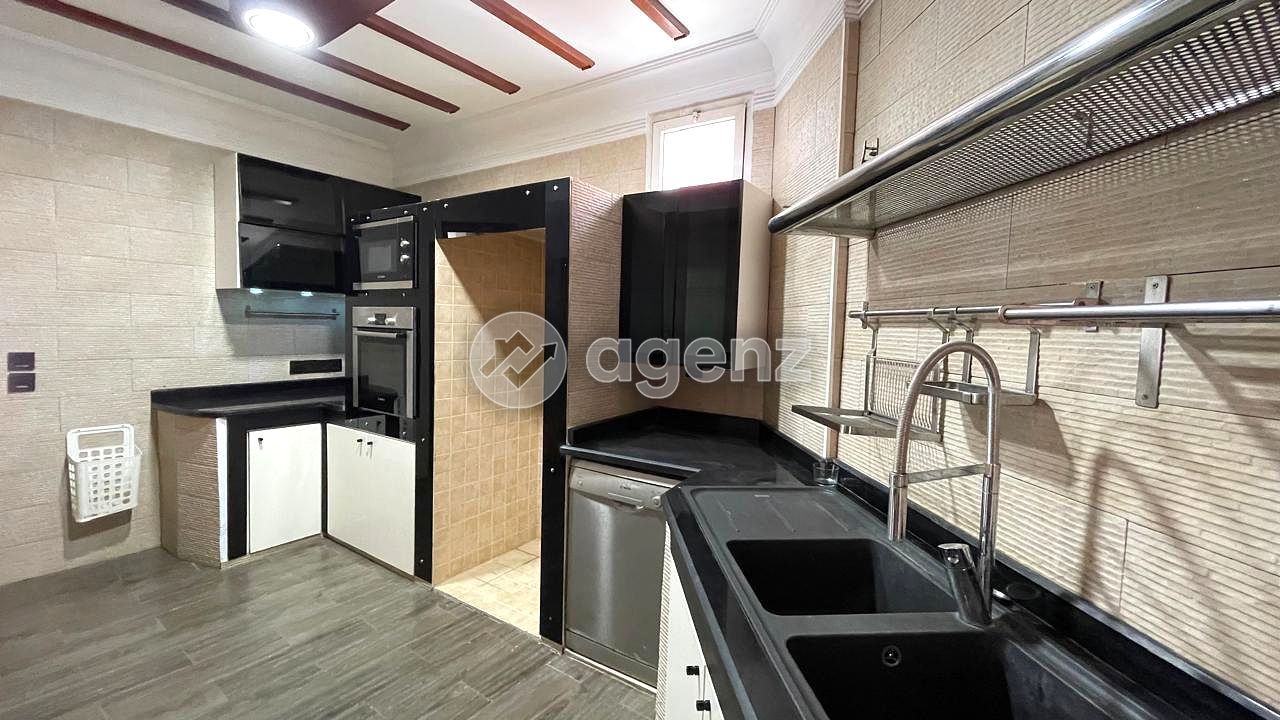Appartement 98 m² à Maârif — 4