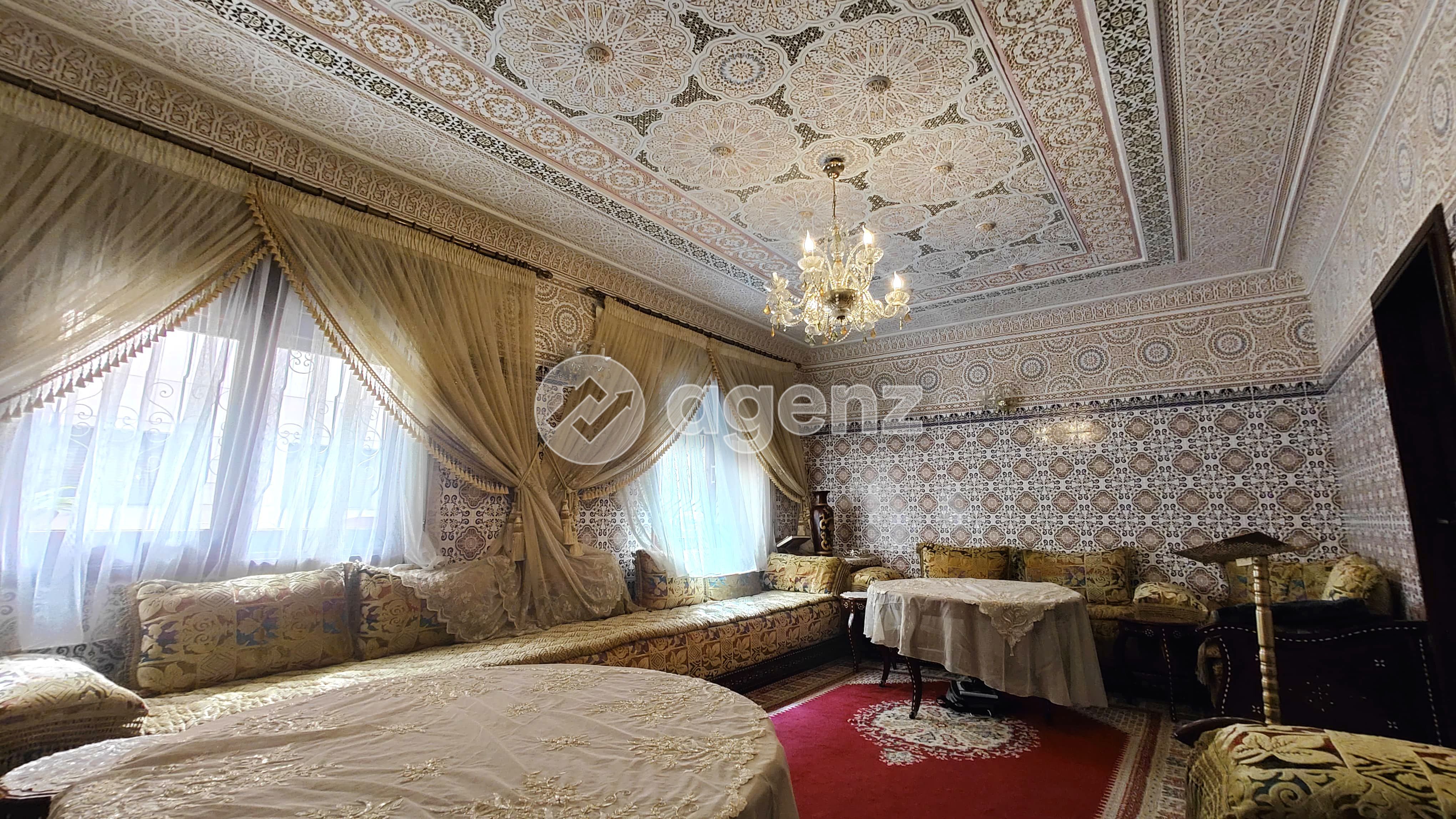Moderne Appartement de 3 chambres à vendre à Hay Al Fadl