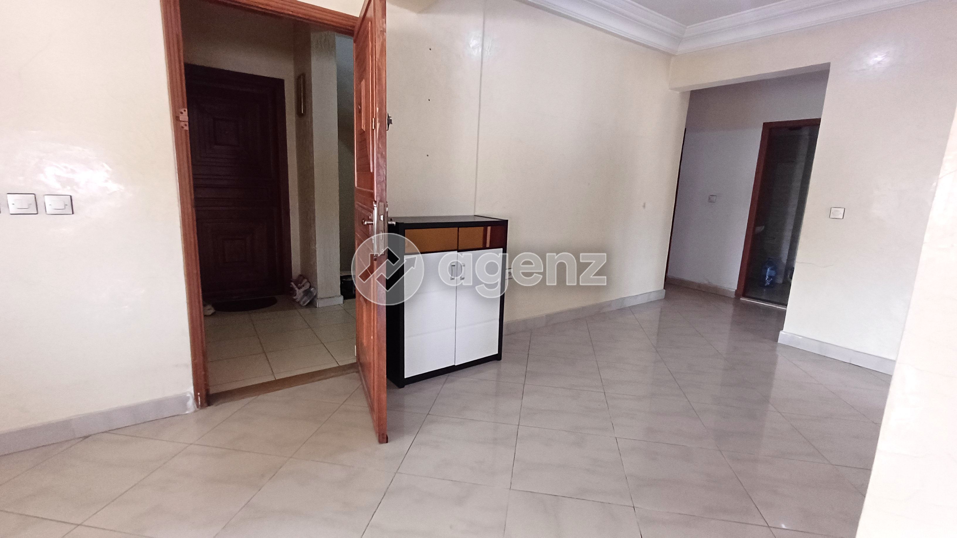 UN APPARTEMENT FONCTIONNEL ET BIEN SITUÉ — 5
