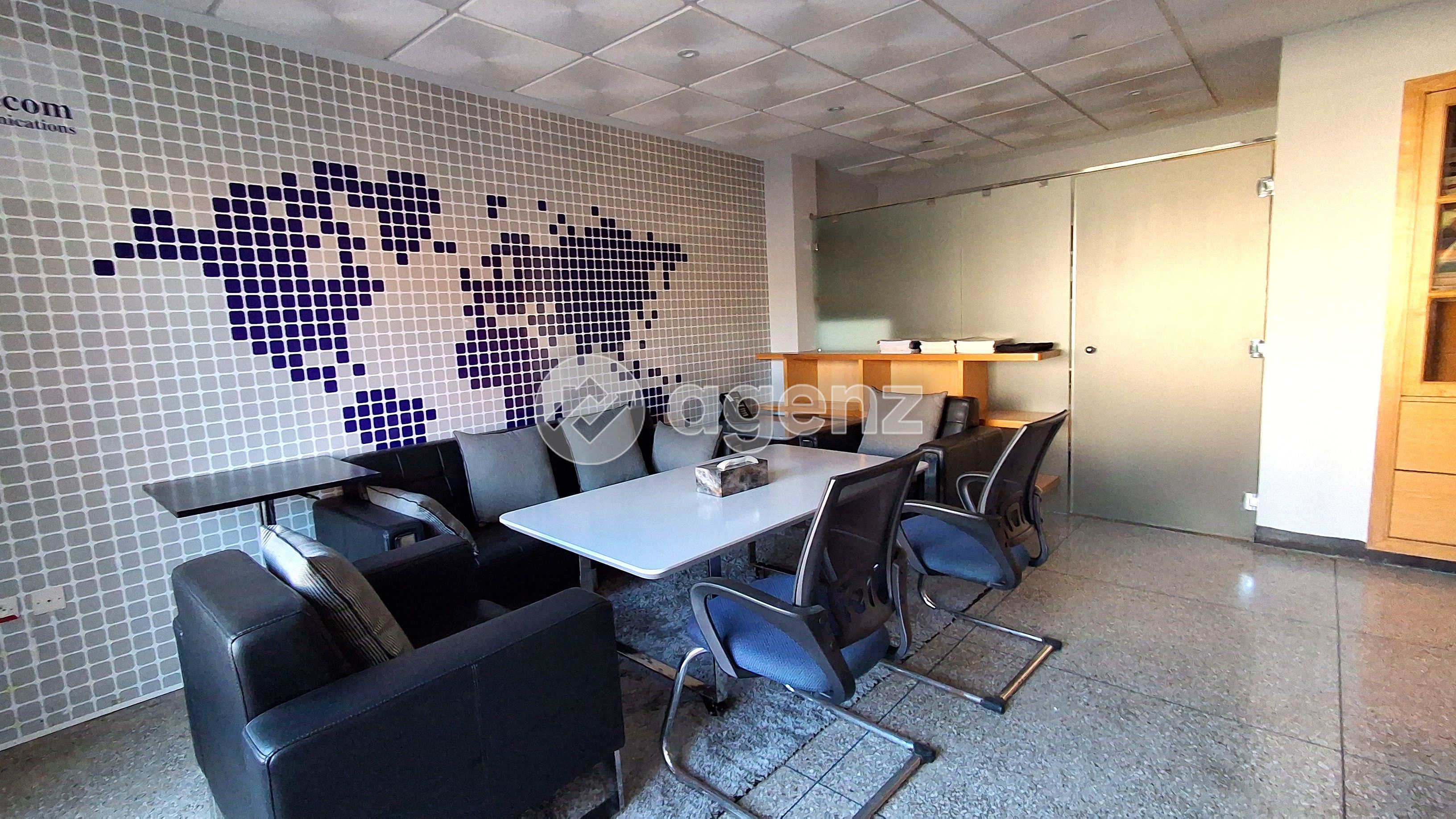 LOCAL COMMERCIAL DE 730 M² À BEAUSÉJOUR — 3