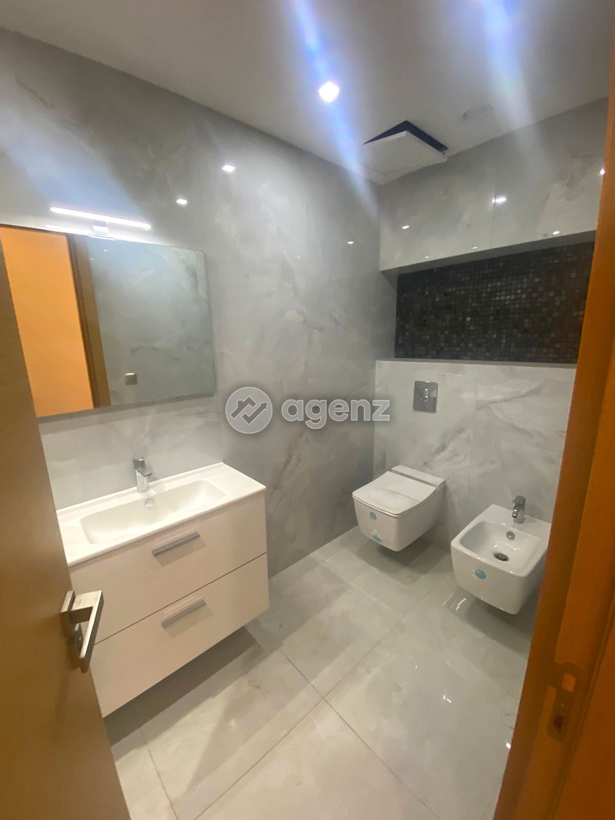 Appartement à louer à Souissi — 4