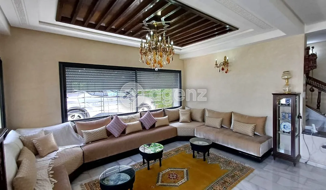 Villa vendu 500 m², 5 chambres - Champ de course Fès