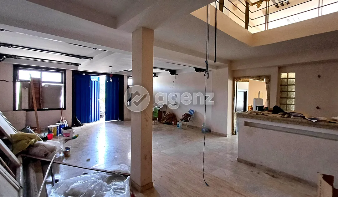 Commerce à vendre 2 900 000 dh 155 m² - Ouled Heriz Benslimane