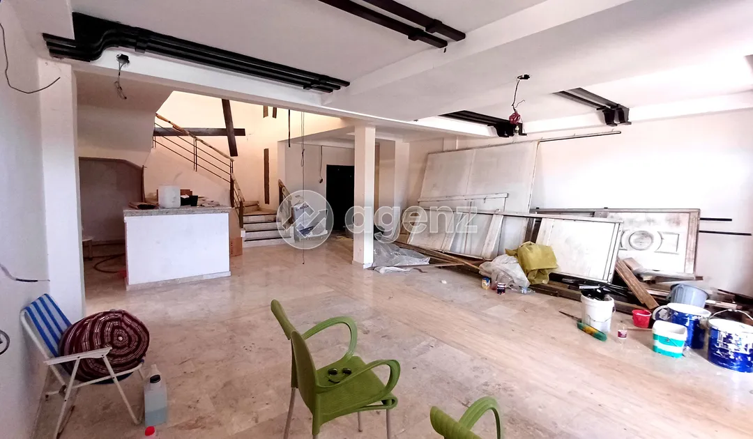 Commerce à vendre 2 900 000 dh 155 m² - Ouled Heriz Benslimane