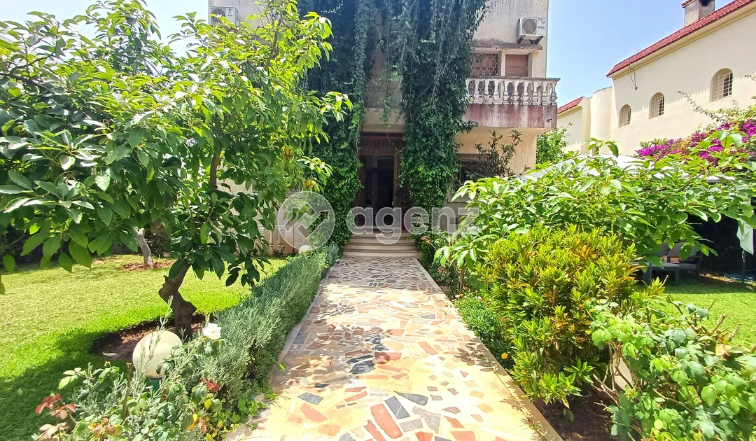 Villa à vendre 8 500 000 dh 671 m², 8 chambres - Hay Nahda Rabat