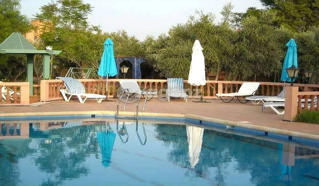 Villa à vendre 25 000 000 dh 12 500 m², 7 chambres - Route de Fès Marrakech