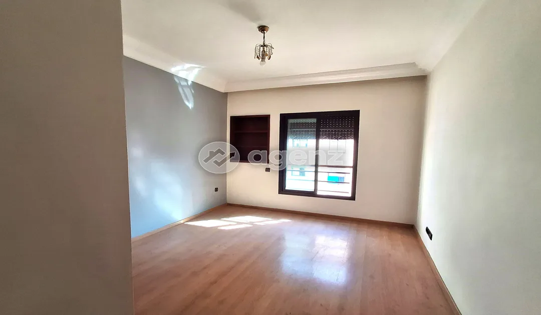 Home Staging First Image