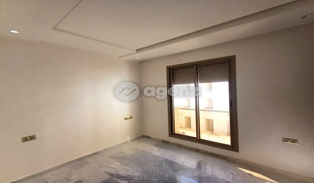 Apartment à vendre 1 430 000 dh 130 m², 3 chambres - Champ de course Fès
