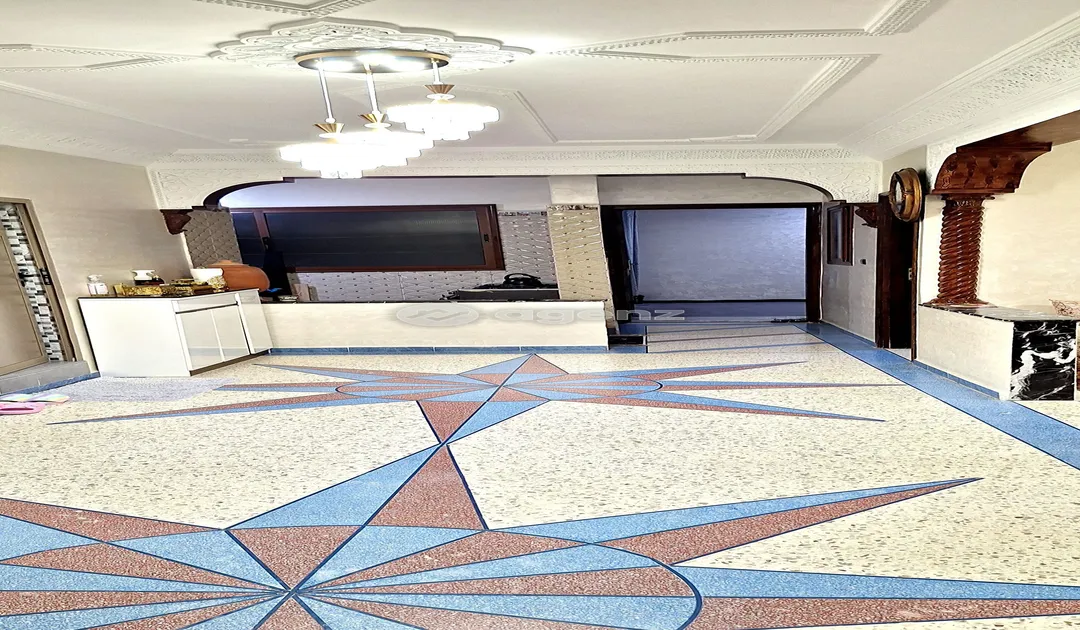 Appartement à vendre 810 126 dh 135 m², 5 chambres - Hay Al Matar Safi