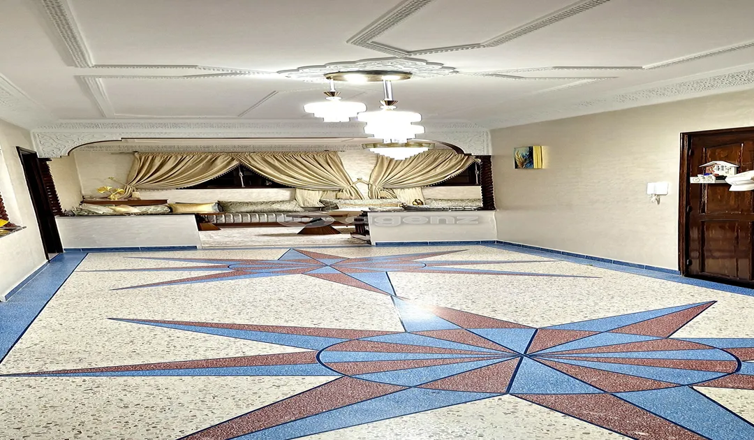 Appartement à vendre 810 126 dh 135 m², 5 chambres - Hay Al Matar Safi