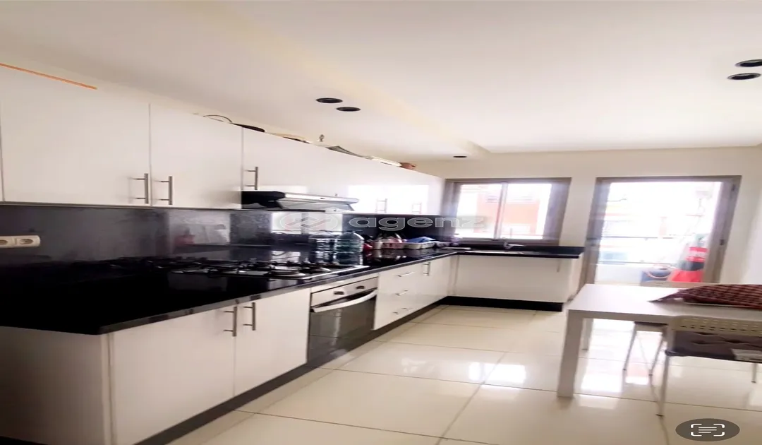 Appartement à vendre 900 000 dh 80 m², 2 chambres - Salé El Jadiia Salé