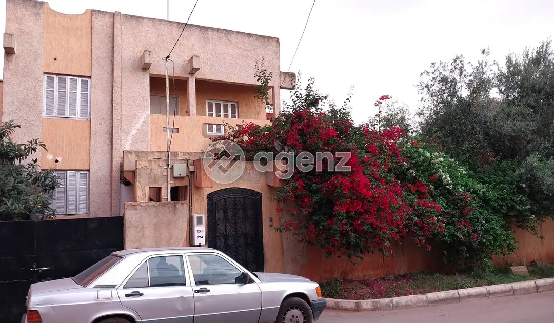 Villa à vendre 6 886 000 dh 740 m², 6 chambres - Khenifra Khénifra