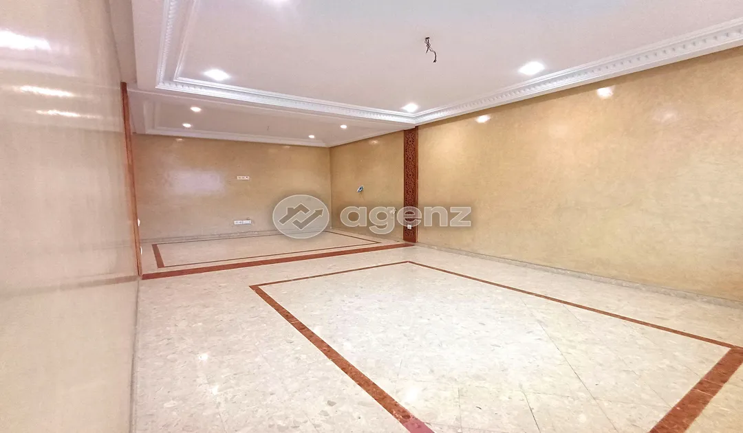 Home Staging First Image